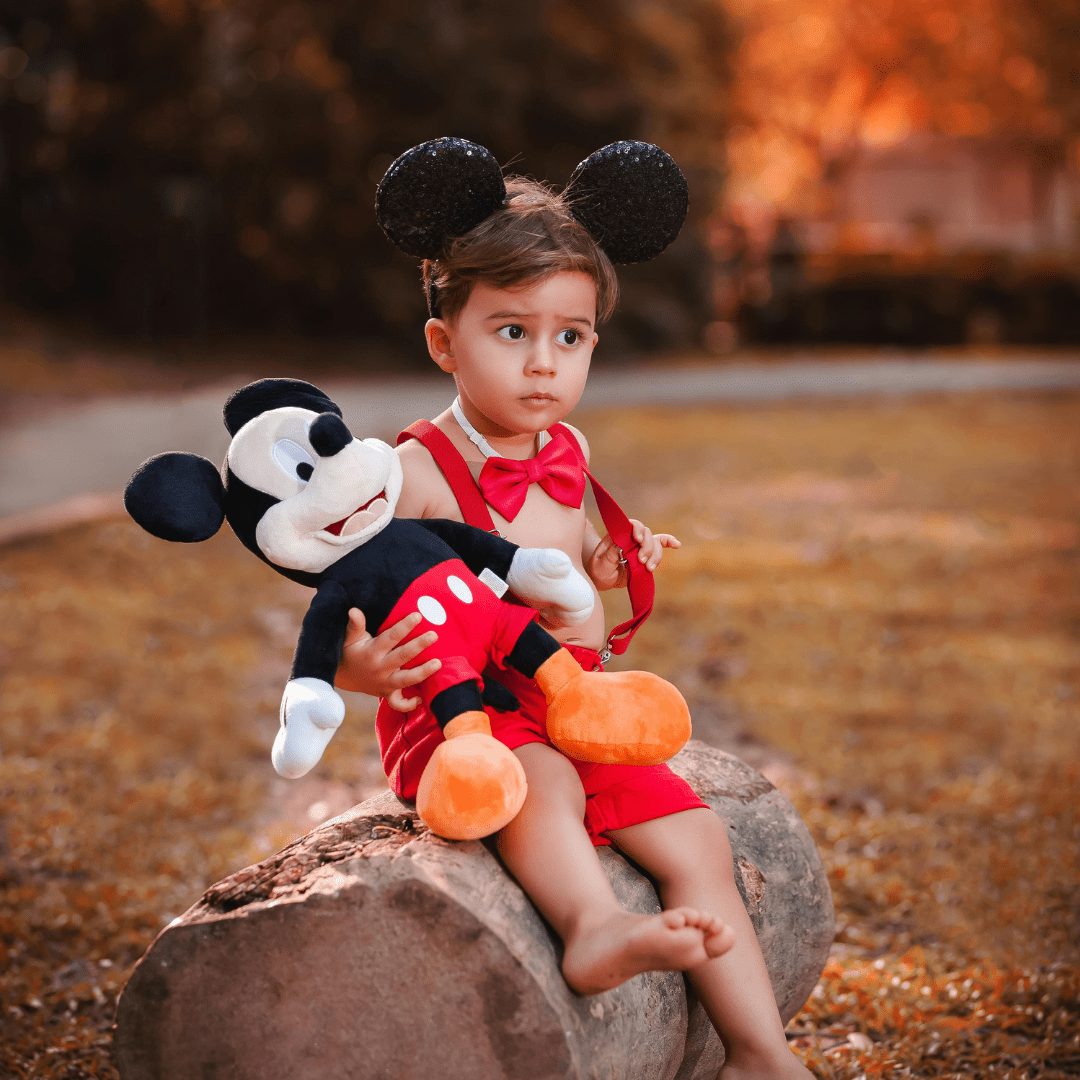 Plišana igračka Mickey Mouse 35 cm – Disney klasik