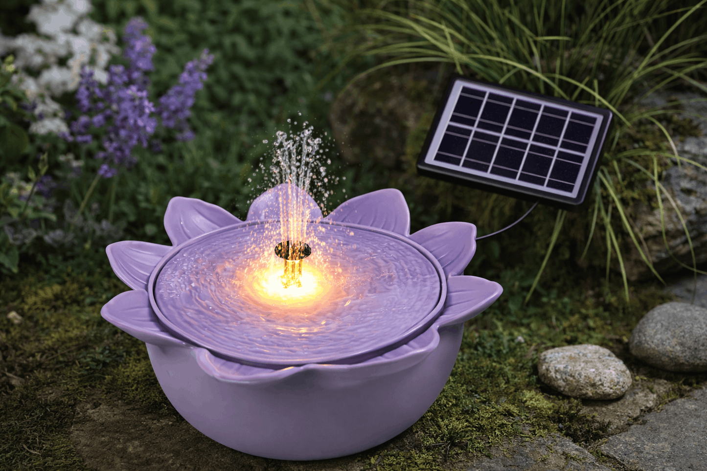 Mala solarna LED fontana cvijet (lila) – dekoracija za vrt i terasu 30 cm