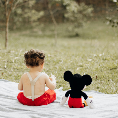 Plišana igračka Mickey Mouse 20 cm – Disney klasik