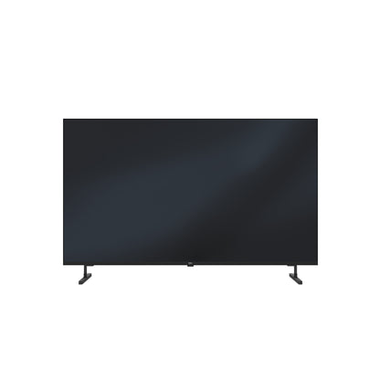 Beko BCQ 8000 55" QLED Google TV s 4K UHD i Dolby Vision, prikazan na zidu s daljinskim upravljačem.