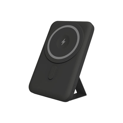 Omega Yenkee YPB 501 bežični powerbank s 5000 mAh, 20 W Power Delivery i bežičnim punjenjem do 15 W