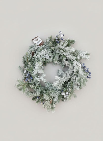 Everlands Snowy Wreath – snježni vijenac s bobicama 50 cm