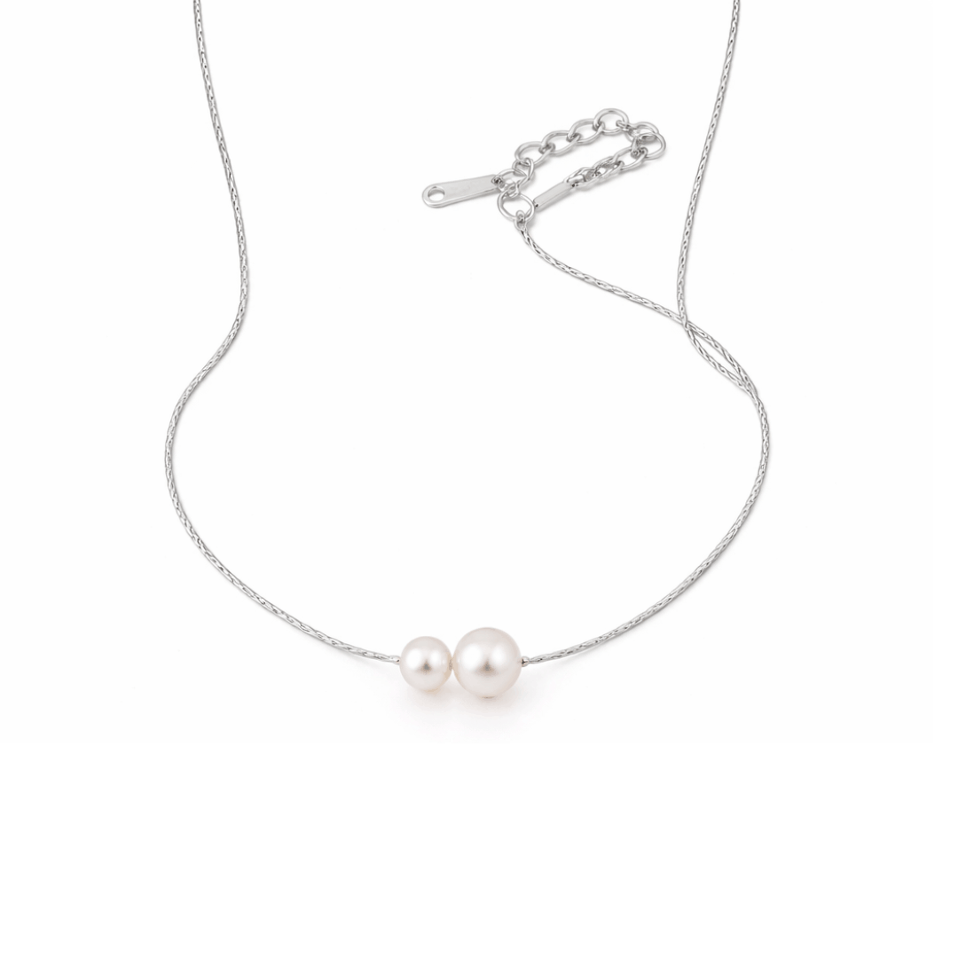 Ogrlica s bisernim perlama – srebrni lančić minimalističkog dizajna