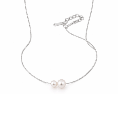 Ogrlica s bisernim perlama – srebrni lančić minimalističkog dizajna